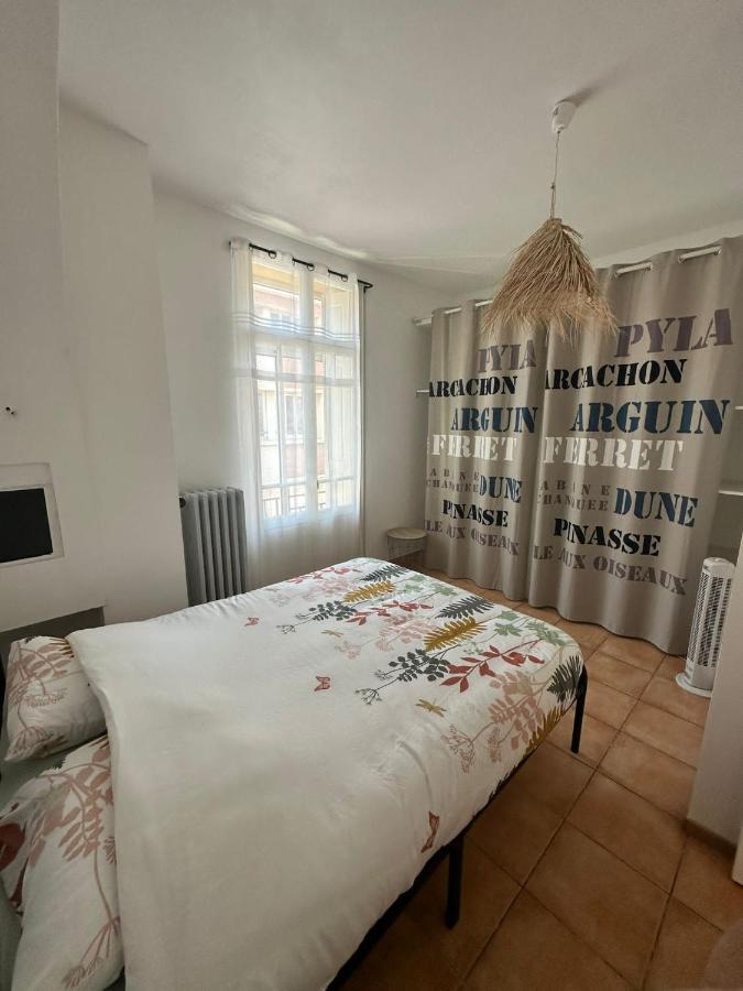 Appartement Lumineux Et Spacieux 2 Chambres Avec Parking Gratuit Dans La Rue ペルピニャン エクステリア 写真