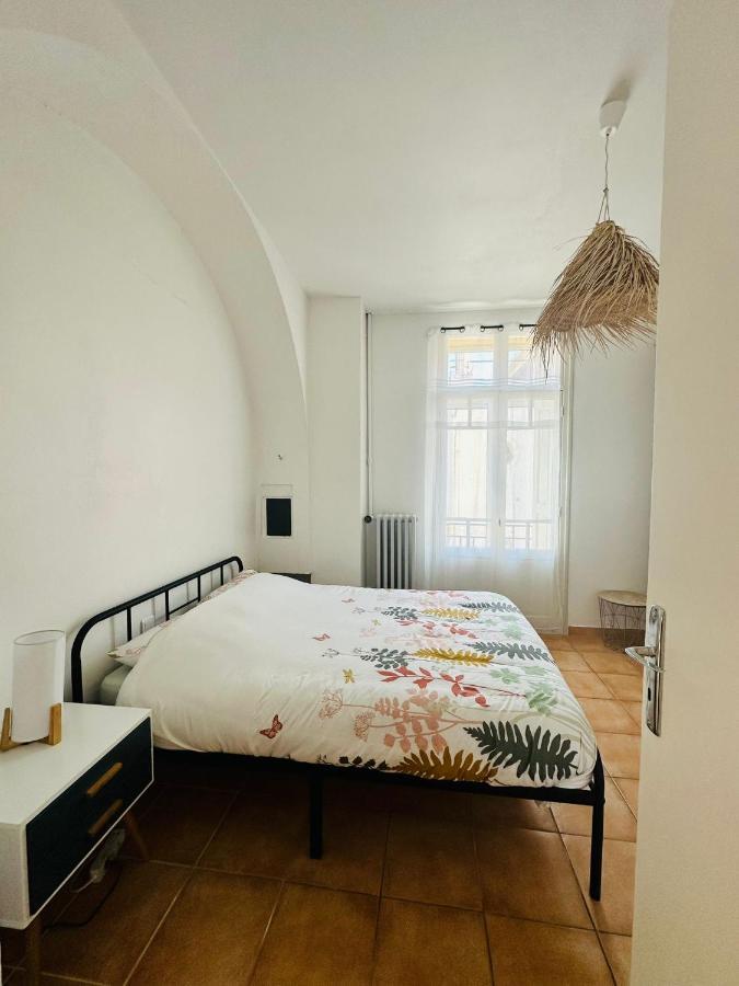 Appartement Lumineux Et Spacieux 2 Chambres Avec Parking Gratuit Dans La Rue ペルピニャン エクステリア 写真
