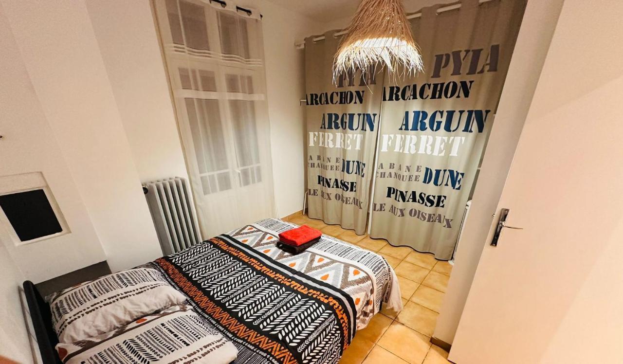 Appartement Lumineux Et Spacieux 2 Chambres Avec Parking Gratuit Dans La Rue ペルピニャン エクステリア 写真