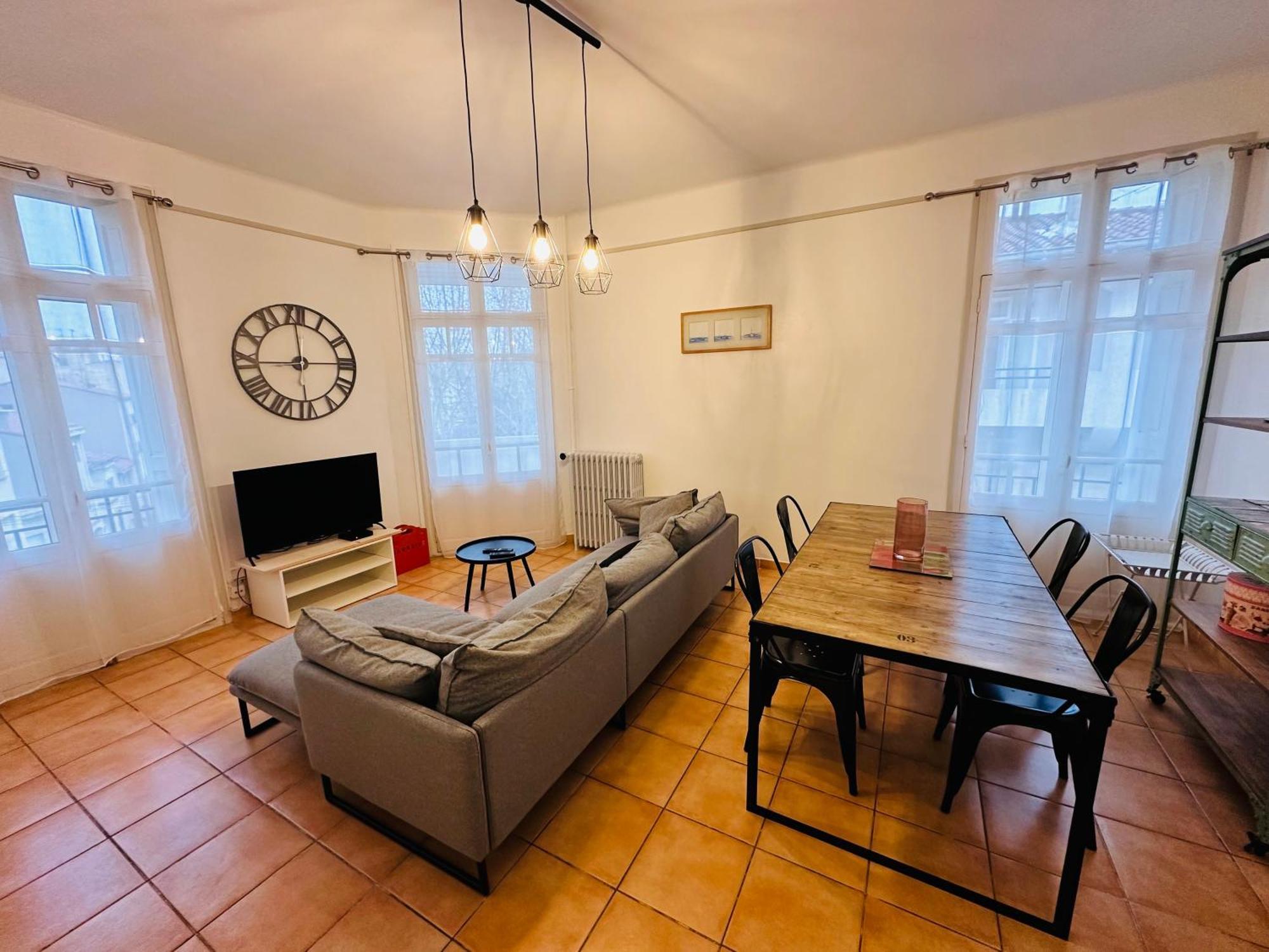 Appartement Lumineux Et Spacieux 2 Chambres Avec Parking Gratuit Dans La Rue ペルピニャン エクステリア 写真